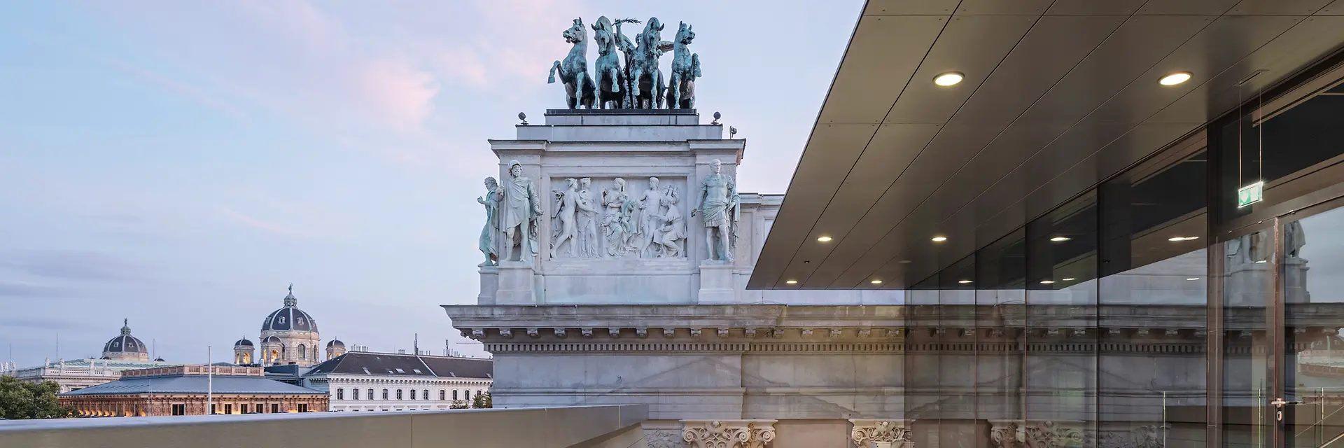 Parlament: Hofburgterrasse