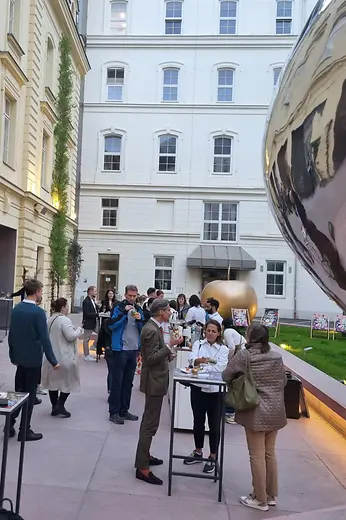 Gruppe beim Chill out